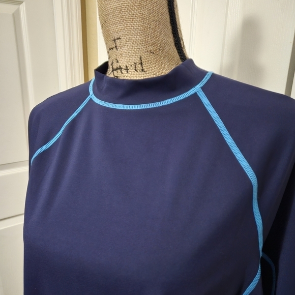 Fabletics Gianna Mock Neck Navy Blue Long Sleeve Top Size 2X - Picture 2 of 12